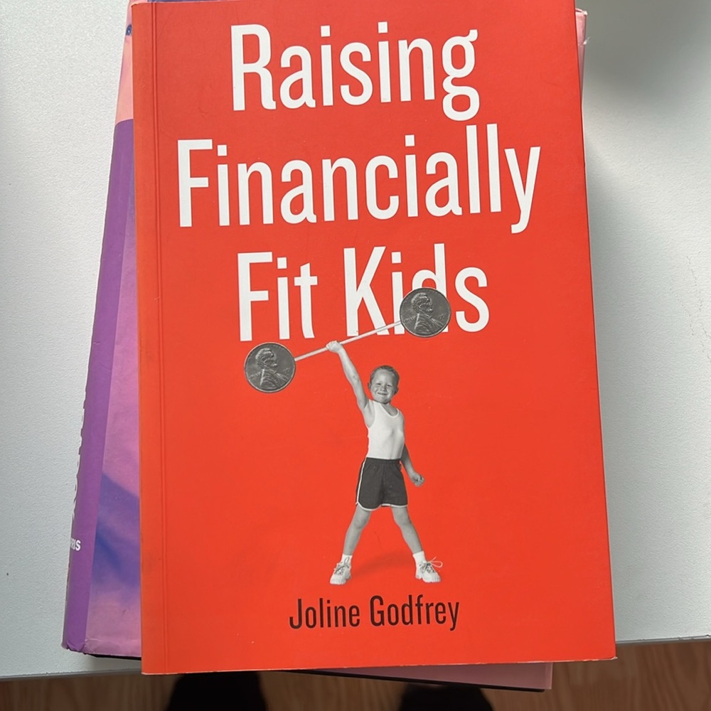 Books - Picture 4 of 5